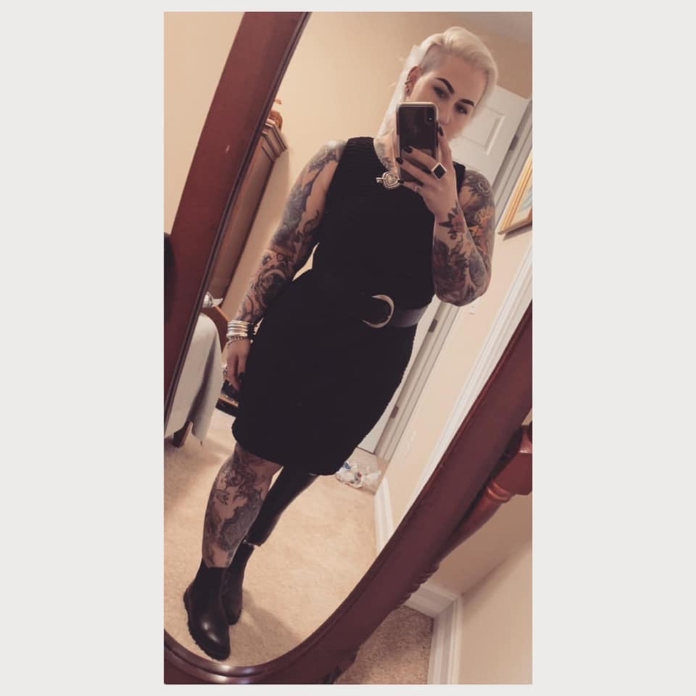 Meet your Posher, Leelee
